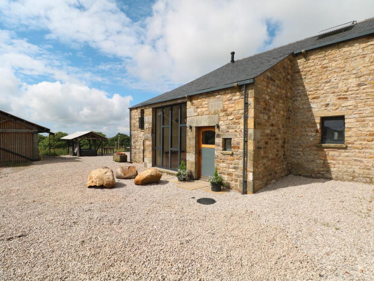 Bowland Barn Villa แลงคาสเตอร์ ภายนอก รูปภาพ