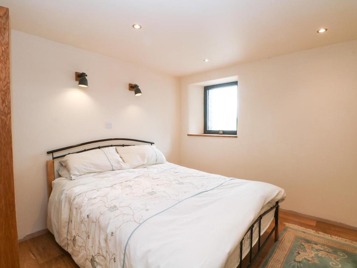 Bowland Barn Villa แลงคาสเตอร์ ภายนอก รูปภาพ